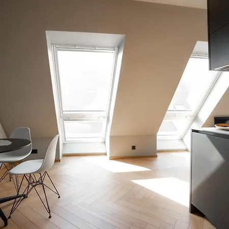 Hotel Nice Ξενοδοχείο Laupheim