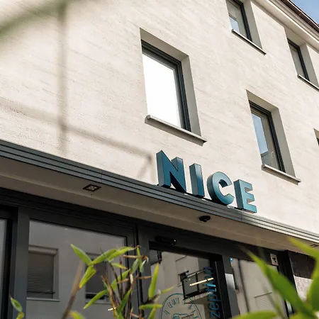 Hotel Nice 酒店 *