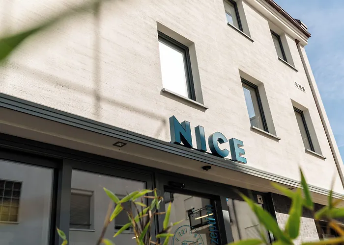 Hotel Nice Hotell *